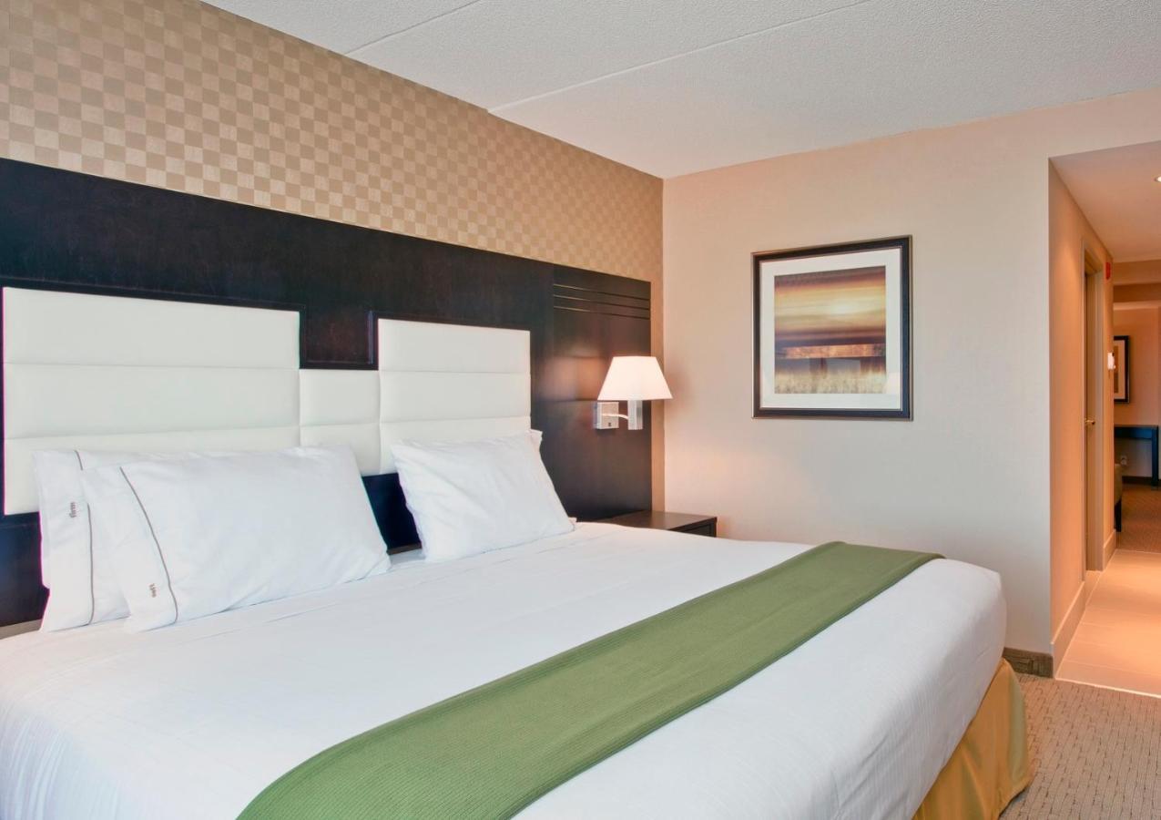 Holiday Inn Express & Suites Ottawa West - Nepean By Ihg Eksteriør bilde