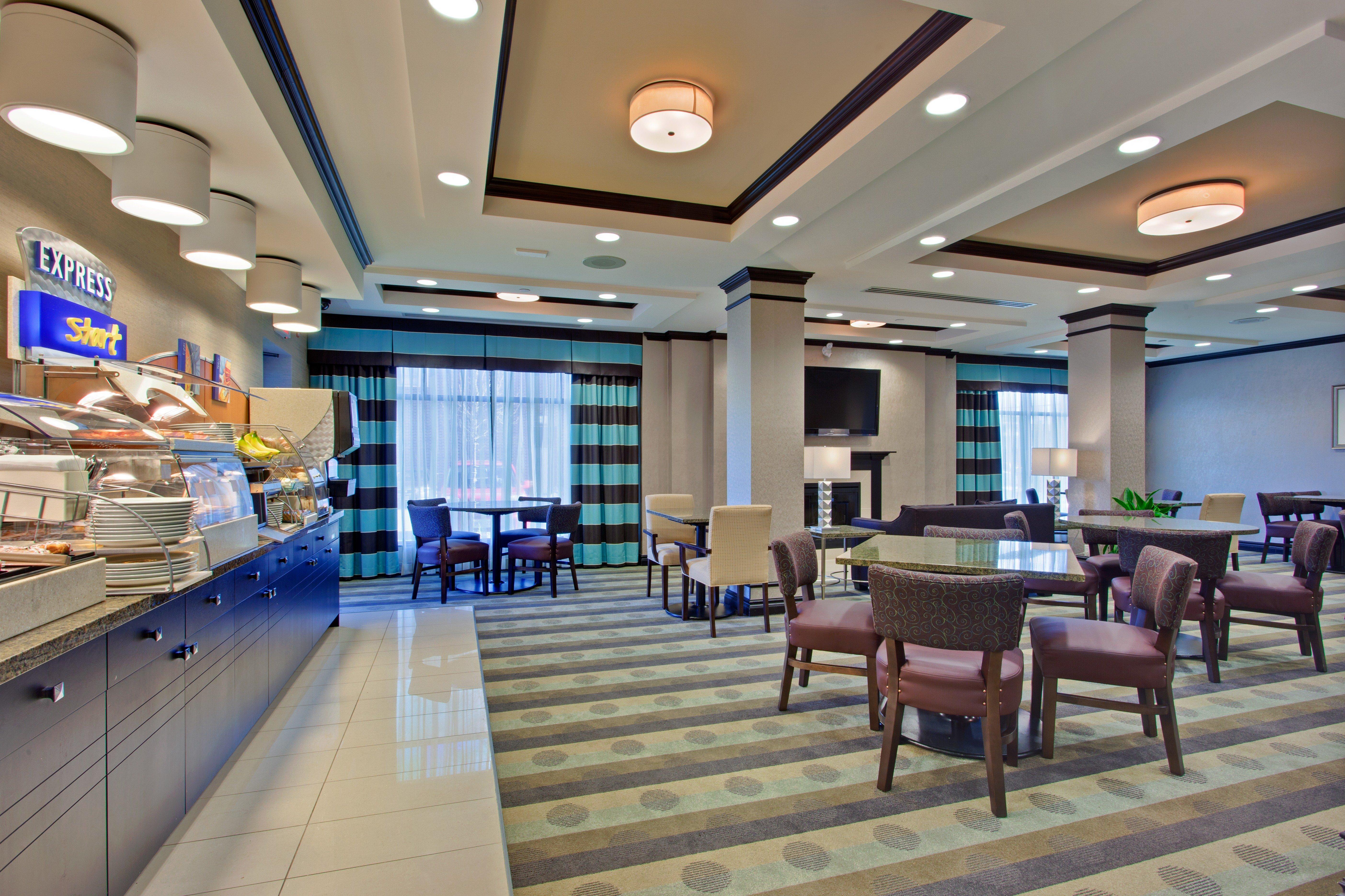 Holiday Inn Express & Suites Ottawa West - Nepean By Ihg Eksteriør bilde