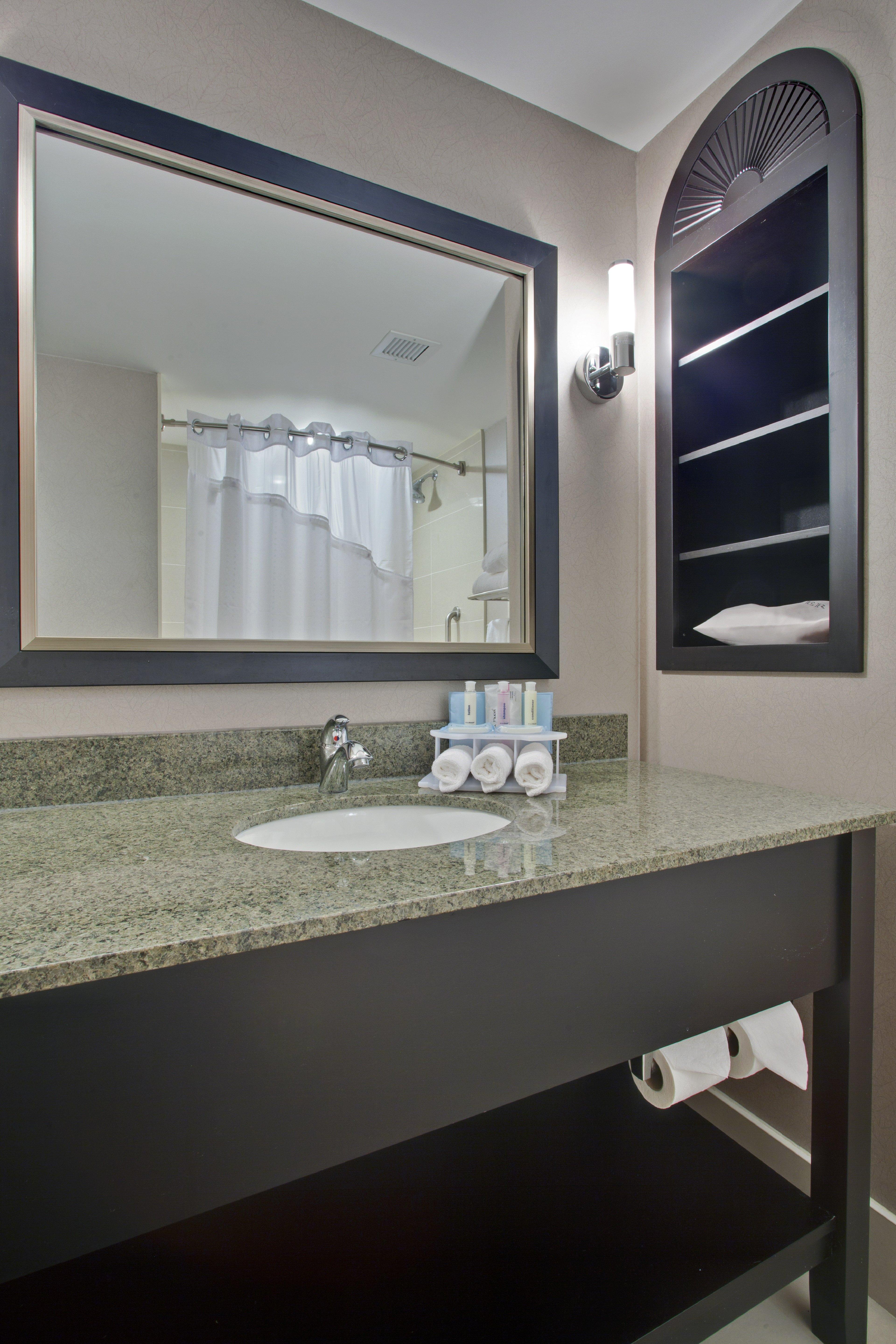 Holiday Inn Express & Suites Ottawa West - Nepean By Ihg Eksteriør bilde