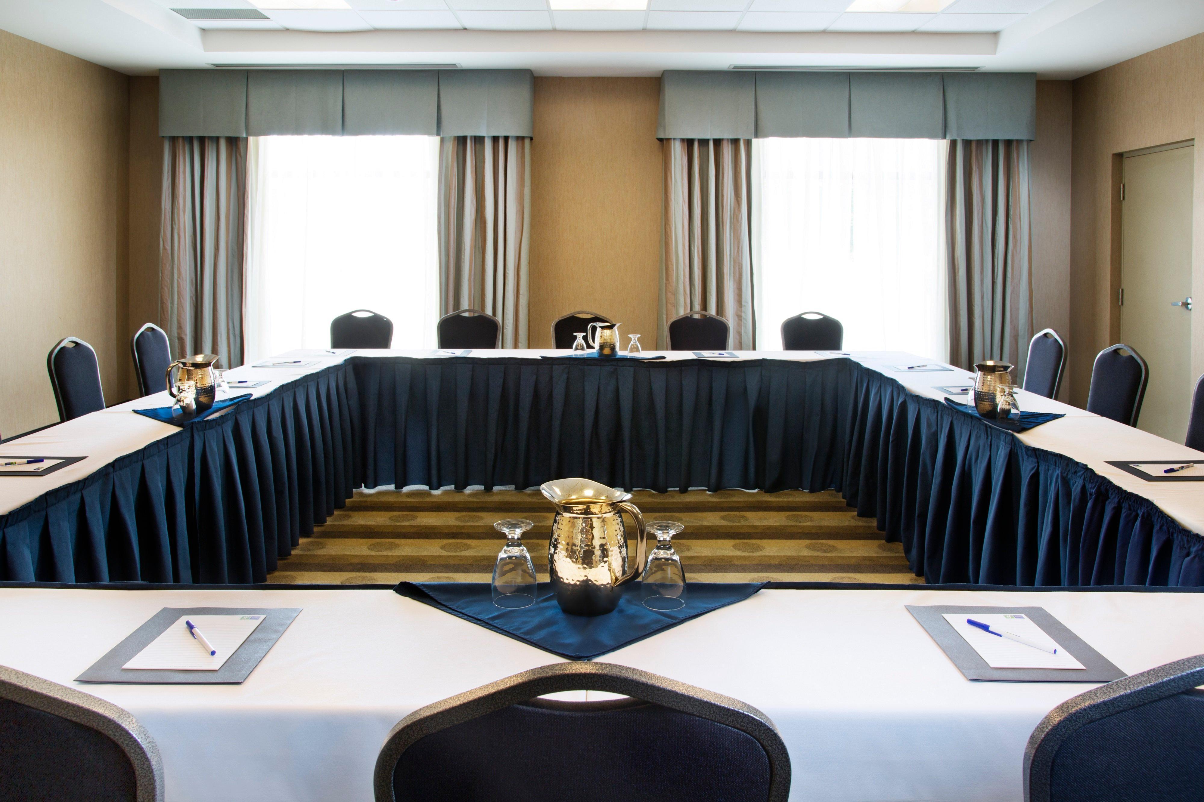Holiday Inn Express & Suites Ottawa West - Nepean By Ihg Eksteriør bilde